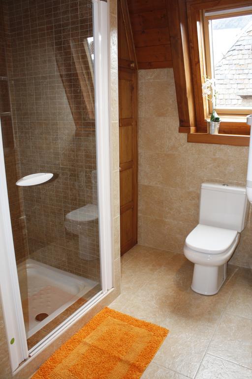 Apartamentos Valle De Aran Mont Bilik gambar